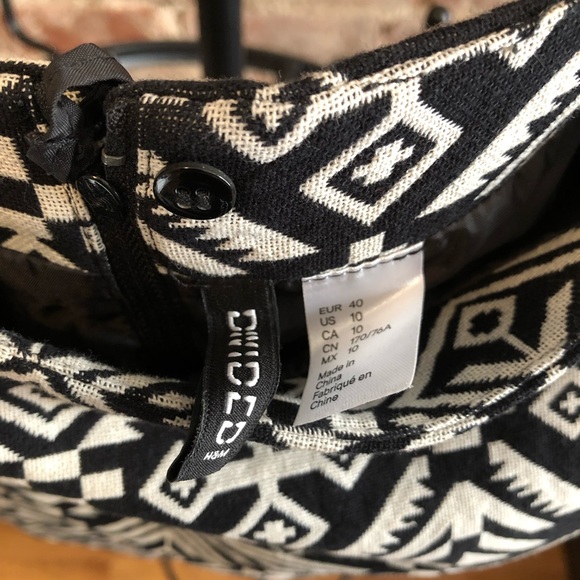 Tribal Print High Waisted Mini Skirt - Picture 3 of 3